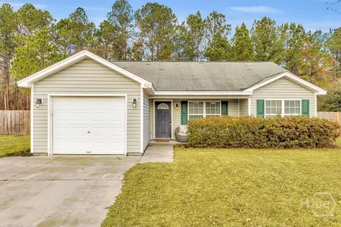 112 Willow Dr, Guyton, GA 31312
