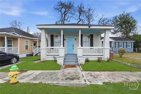 1224 E Waldburg St, Savannah, GA 31404