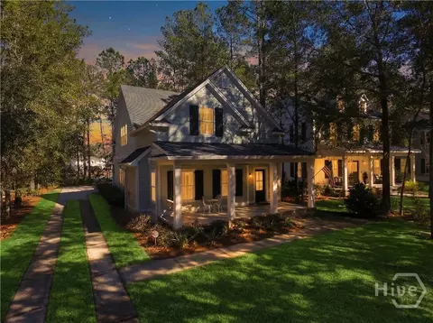 145 Blackjack Oak Dr E, Richmond Hill, GA 31324