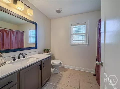 Bath - 142 Willow Pt, Savannah, GA 31407 photo 5 of 5