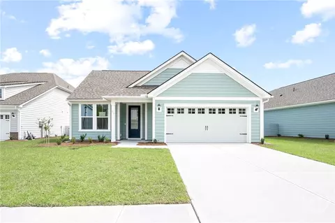 63 Chatham Ln, Richmond Hill, GA 31324