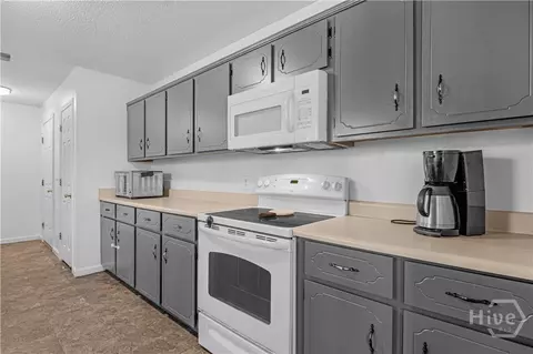 Kitchen - 12 E Red Fox Ct, Midway, GA 31320 photo 1 of 2