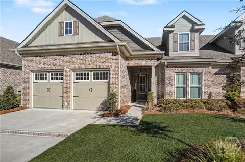 111 Hope Ln # B, Savannah, GA 31406