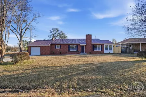 1 Coleraine Dr, Port Wentworth, GA 31407