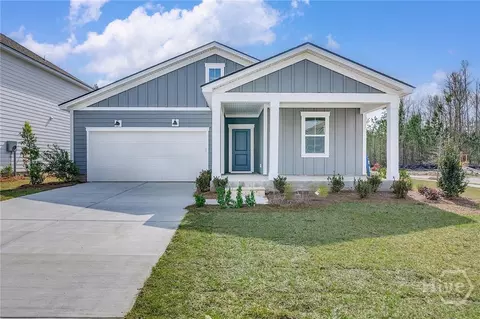 375 Crosstown Ave, Richmond Hill, GA 31324