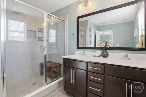 Bath - 210 Sonoma Dr, Pooler, GA 31322 photo 3 of 3