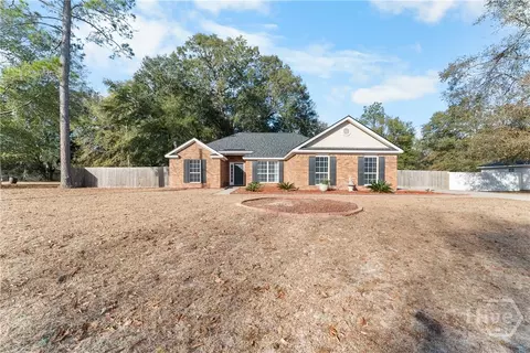 35 Alex Dr, Ellabell, GA 31308