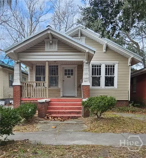 822 E 37th St, Savannah, GA 31401