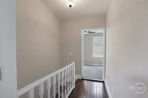 Entry Way - 3206 Whatley Ave, Thunderbolt, GA 31404 photo 8 of 9