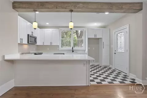 Kitchen - 3206 Whatley Ave, Thunderbolt, GA 31404 photo 3 of 6