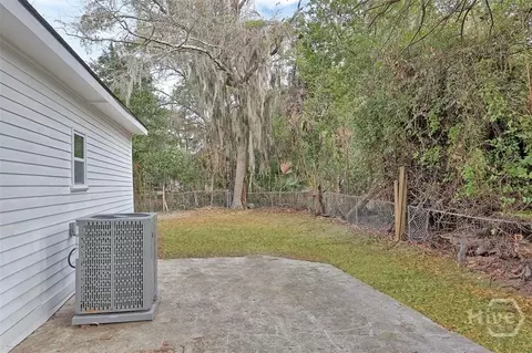 Exterior - 3206 Whatley Ave, Thunderbolt, GA 31404 photo 15 of 18