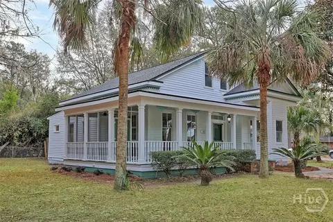 Exterior - 3206 Whatley Ave, Thunderbolt, GA 31404 photo 4 of 18