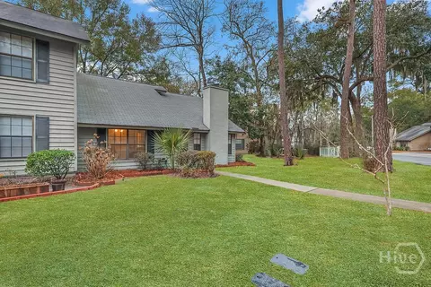 17 Hidden Lake Ct, Savannah, GA 31419