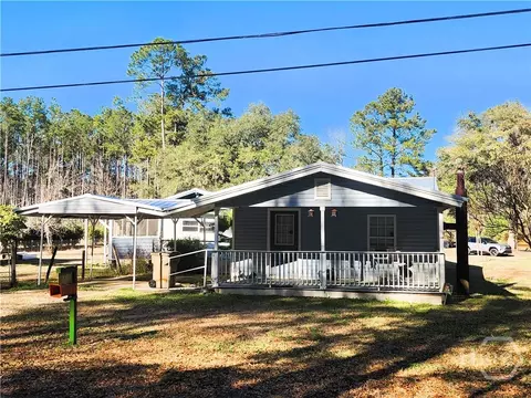 295 Magnolia Dr N, Guyton, GA 31312