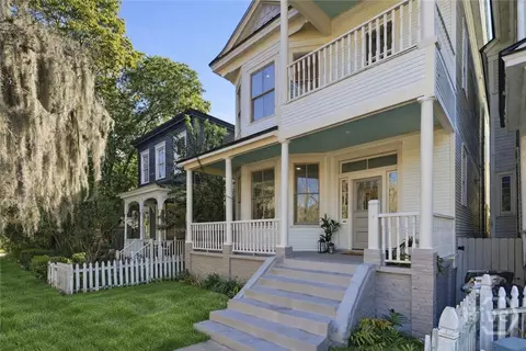 203 E 39th St, Savannah, GA 31401