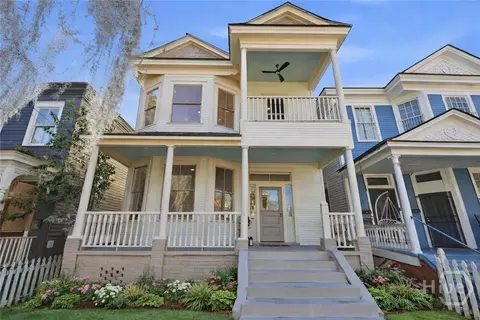 203 E 39th St, Savannah, GA 31401