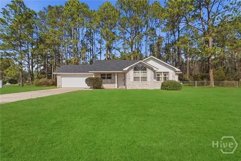 420 Pat Priester Dr NE, Ludowici, GA 31316
