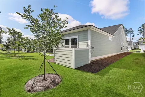 Exterior - 126 Holloway Hl, Pooler, GA 31322 photo 8 of 10