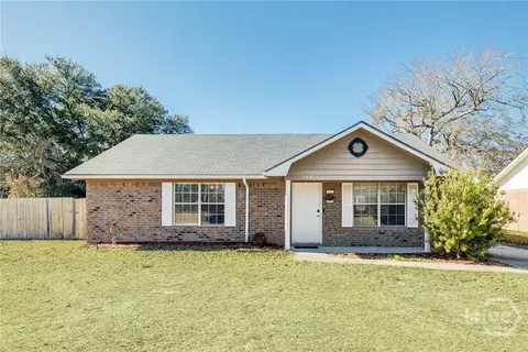 1441 Coalition Cir, Hinesville, GA 31313