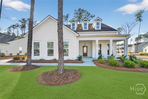 461 Mandeville Dr, Richmond Hill, GA 31324