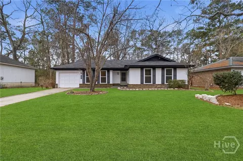131 Westminister Dr, Savannah, GA 31419