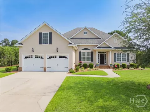 10 Bluegrass Ln, Savannah, GA 31405