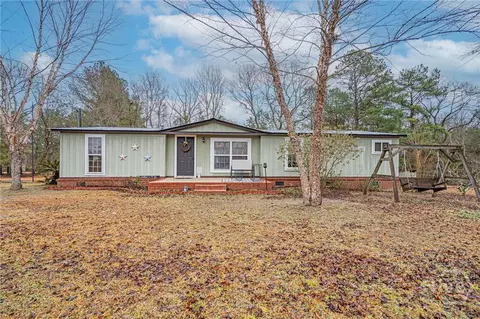 220 Hidden Hill Rd, Statesboro, GA 30461