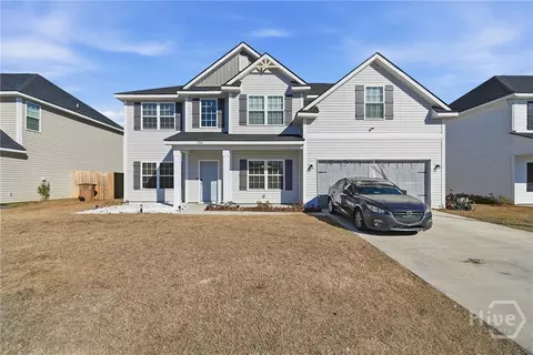 1208 Turpentine Trl, Hinesville, GA 31313
