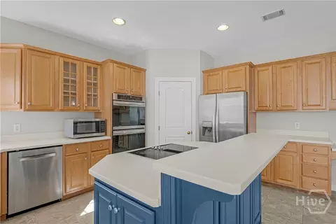 Kitchen - 115 Manor Row, Pooler, GA 31322 photo 4 of 8