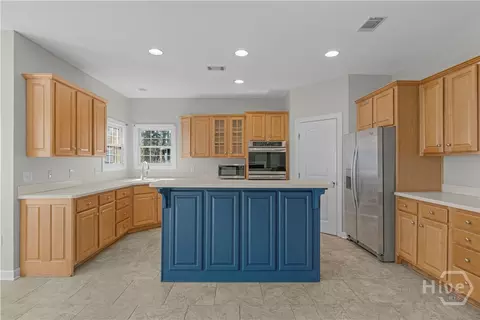 Kitchen - 115 Manor Row, Pooler, GA 31322 photo 2 of 8