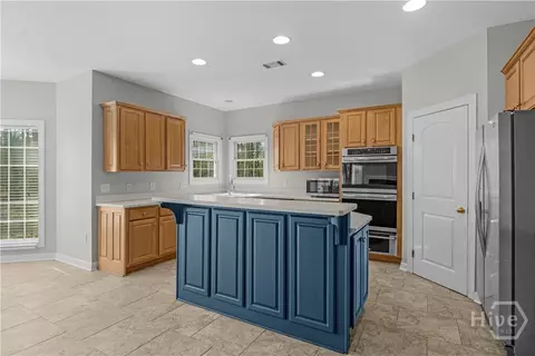 Kitchen - 115 Manor Row, Pooler, GA 31322 photo 6 of 8
