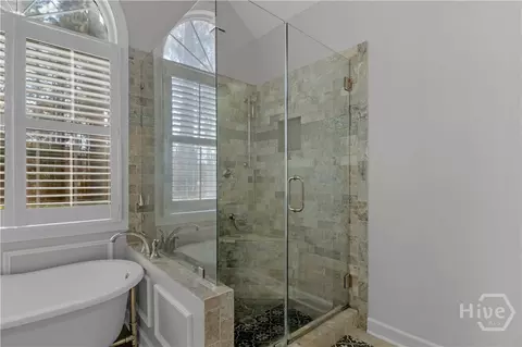 Bath - 115 Manor Row, Pooler, GA 31322 photo 2 of 4