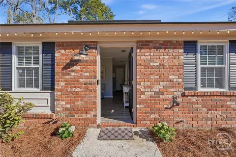 106 Lucian Cir, Savannah, GA 31406