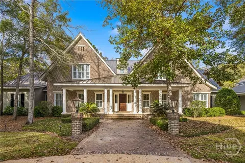 35 Ogeechee Ln, Richmond Hill, GA 31324