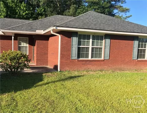 99 E Deer Ct, Midway, GA 31320
