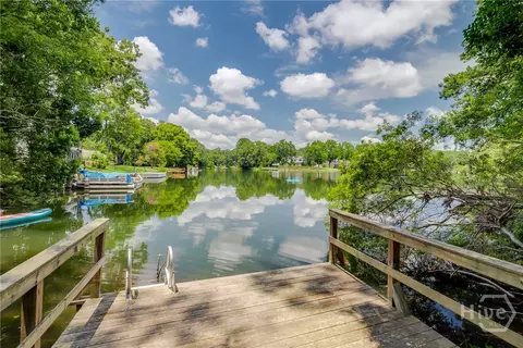 322 Suncrest Blvd, Savannah, GA 31410