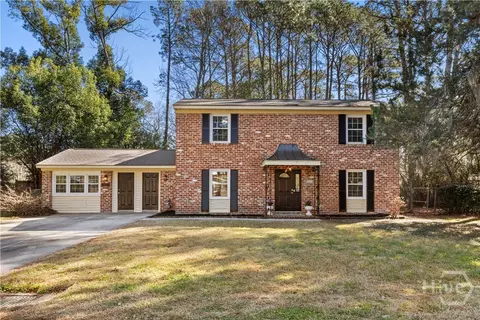 5504 Magnolia Dr, Savannah, GA 31406