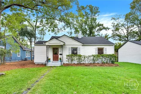 404 E 57th St, Savannah, GA 31405