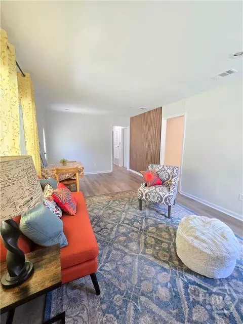 Living - 2044 E 60th St, Savannah, GA 31404 photo 2 of 4