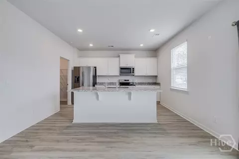 Kitchen - 105 Windrush Pines Pnes, Pooler, GA 31322 photo 2 of 5
