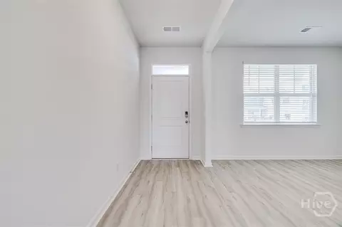 Entry Way - 105 Windrush Pines Pnes, Pooler, GA 31322 photo 4 of 7
