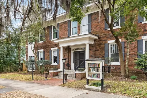 733 E Henry St #A, Savannah, GA 31401