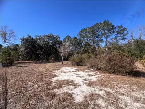145 Cherrie Murrell St, Hinesville, GA 31313