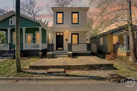 1605 Grove St, Savannah, GA 31401
