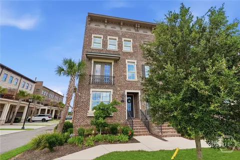500 Altamaha St, Savannah, GA 31401