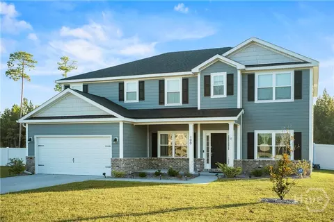 100 Finch Ln, Guyton, GA 31312