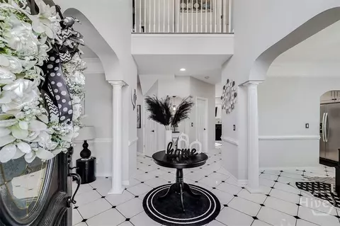 Entry Way - 100 Cypress Dr, Rincon, GA 31326 photo 2 of 11