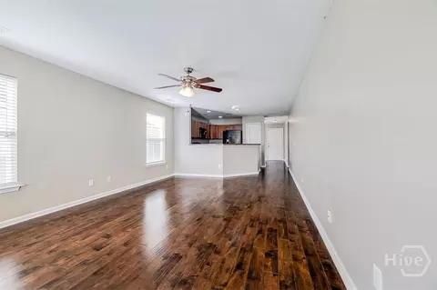 Living - 9 Chandler Bluff Dr, Savannah, GA 31407 photo 4 of 4