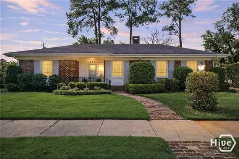 333 E 52nd St, Savannah, GA 31405