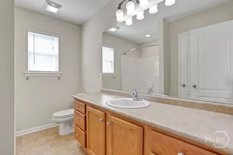 Bath - 106 Brookfield Dr, Guyton, GA 31312 photo 2 of 5
